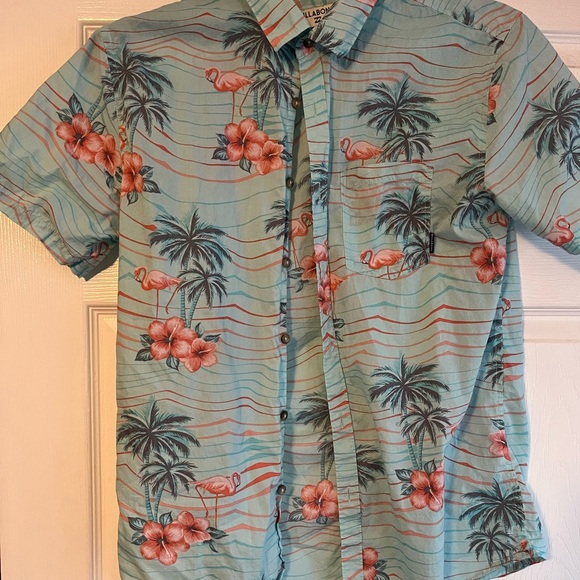 Billabong Other - Billabong Flamingo Buttondown